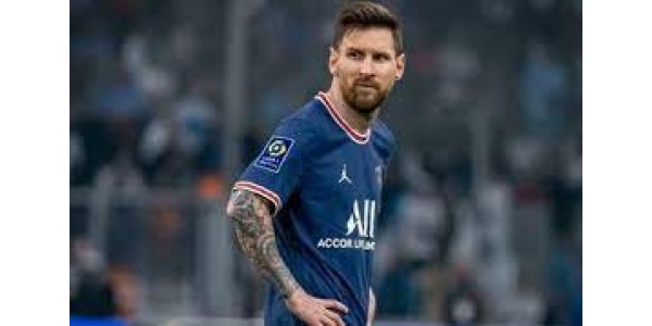 Nadszedł czas, aby Messi urodził swoją piłkę Ligue 1